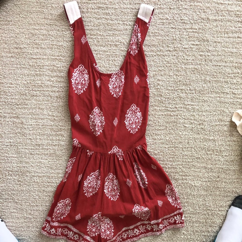 Forever 21 burnt orange and white romper
